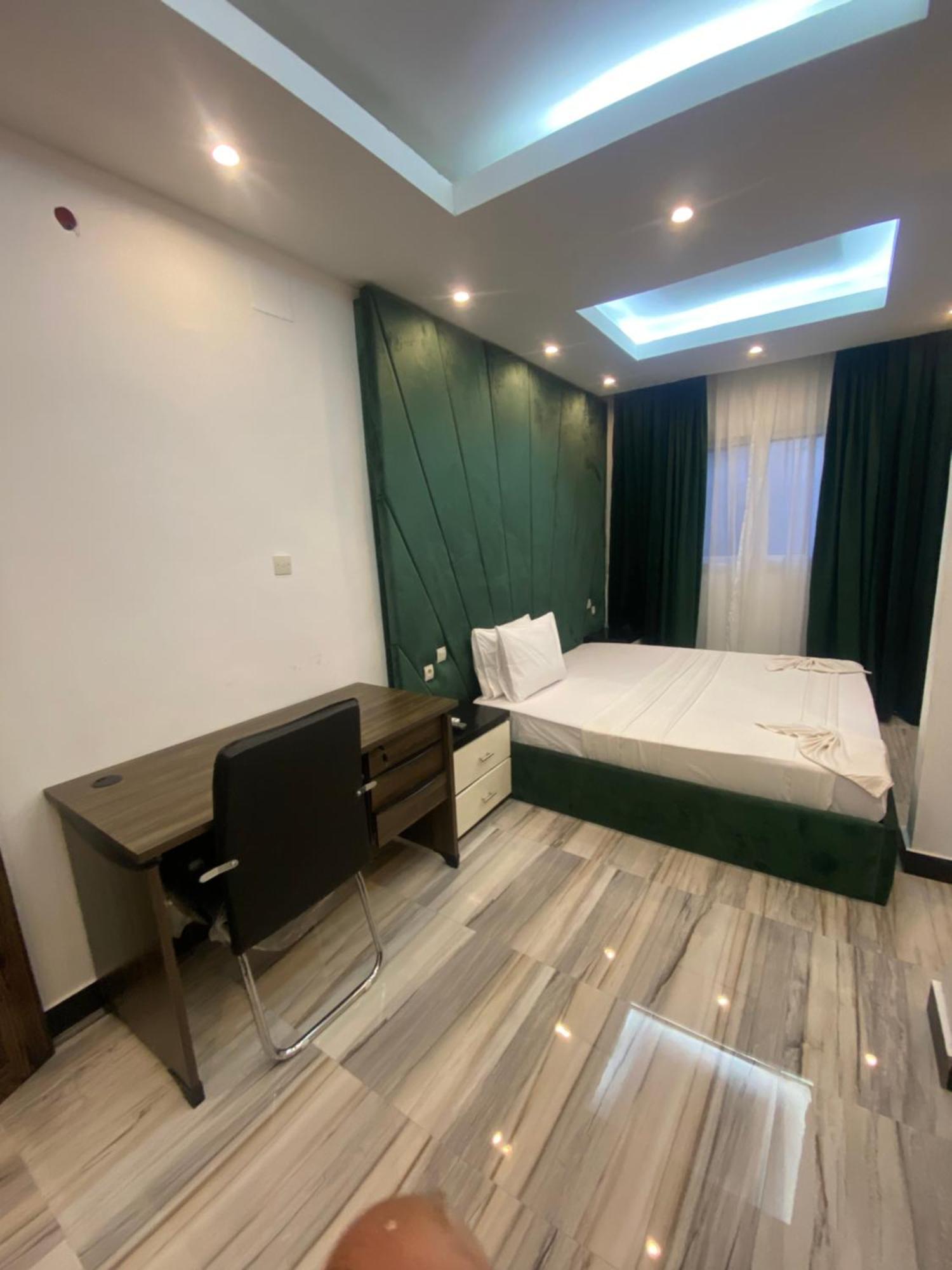 Hôtel victoria Brazzaville Extérieur photo